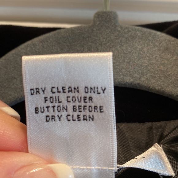 DONATED. Pursuits,ltd Jacket - Picture 4 of 4